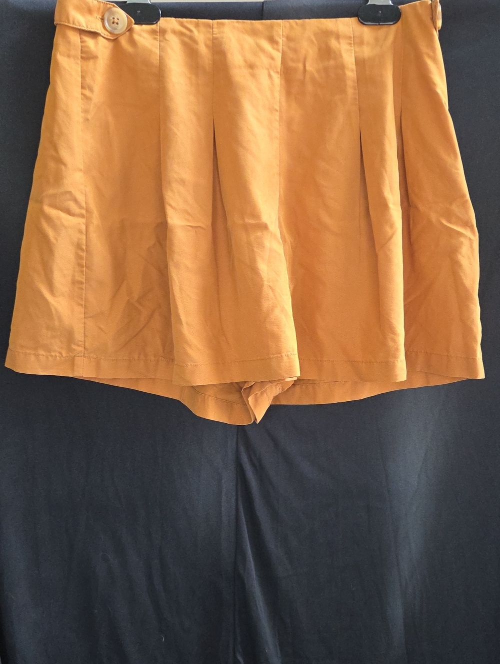 Urban Outfitters Mustard Pleated Button-Waist Mini Skort